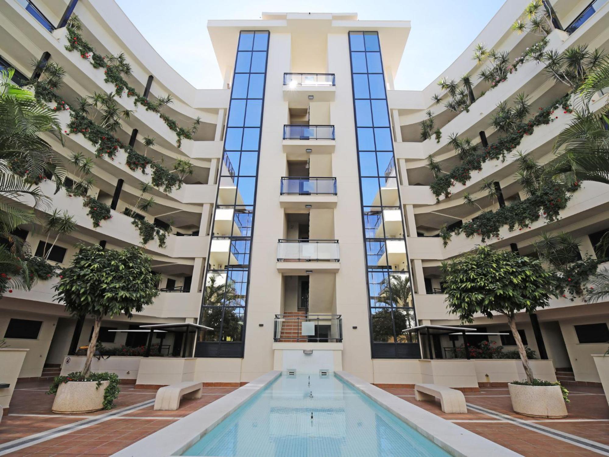 Apartment Cosmo Beach-1 By Interhome เอสเตโปนา ภายนอก รูปภาพ